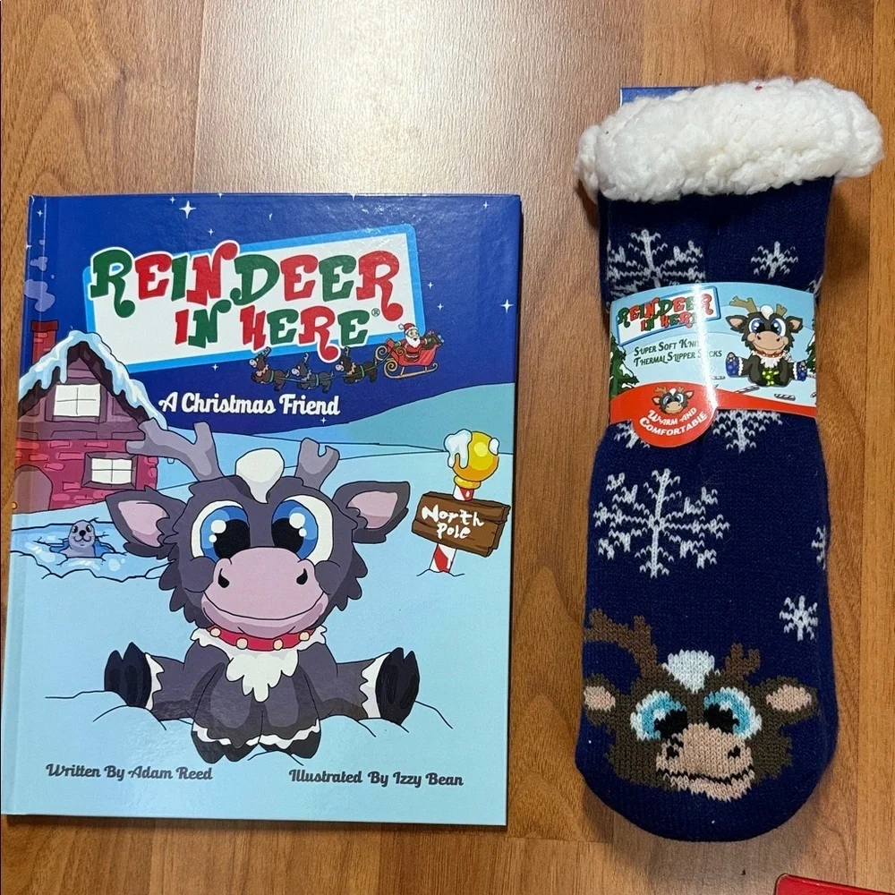 Reindeer in here Christmas book and matching thermal slipper socks NWT